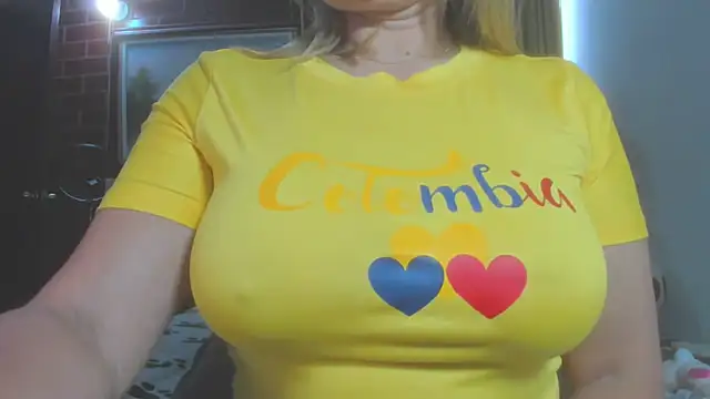 Snapshot of LatinaMature_ chatting on 05.11.26 LatinaMature online show from 05.11.26