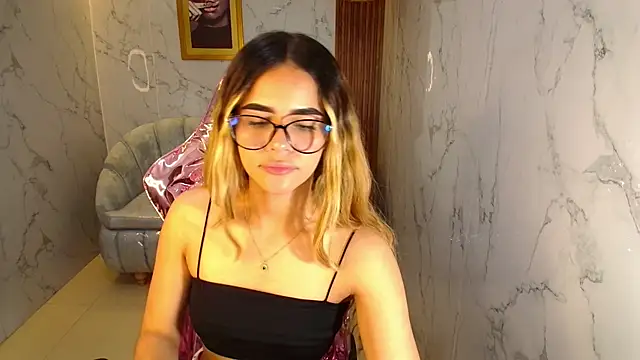 lilith4 s online show from 10.23.25