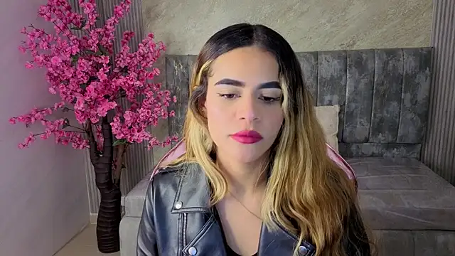 lilith4 s online show from 10.24.25