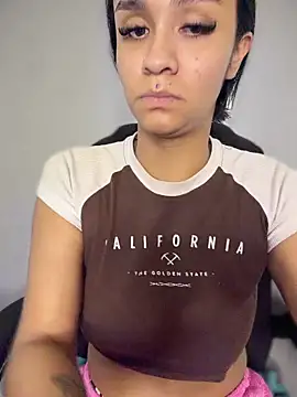 Isabella-Teen online show from 04.12.26