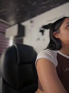 Isabella-Teen online show from 06.29.26