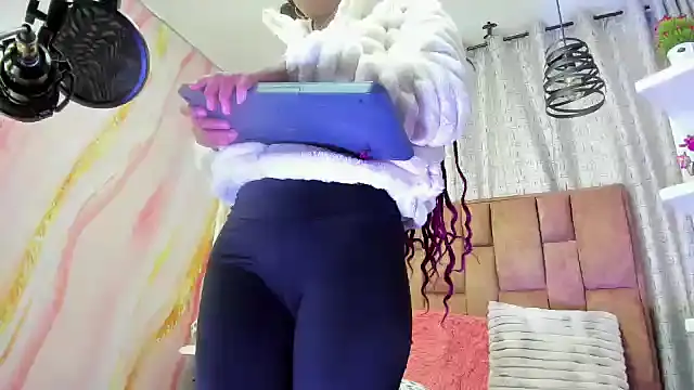 alix noa online show from 10.31.25