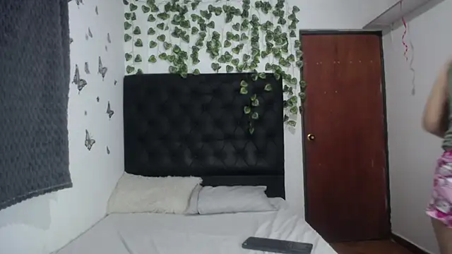 isabel 09 online show from 03.05.26