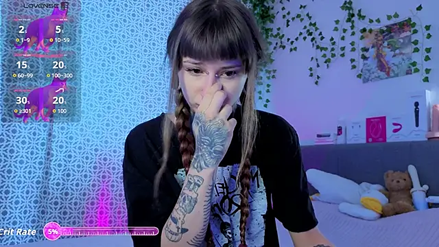 Snapshot of LilithPoison chatting on 06.07.26 LilithPoison online show from 06.07.26