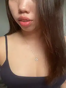 Snapshot of Rose-babyx chatting on 04.26.26 Rose-babyx online show from 04.26.26