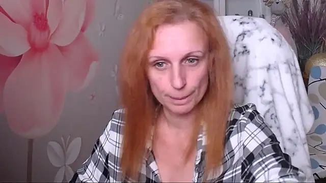 Snapshot of Venus_love1 chatting on 10.30.25 Venus love1 online show from 10.30.25