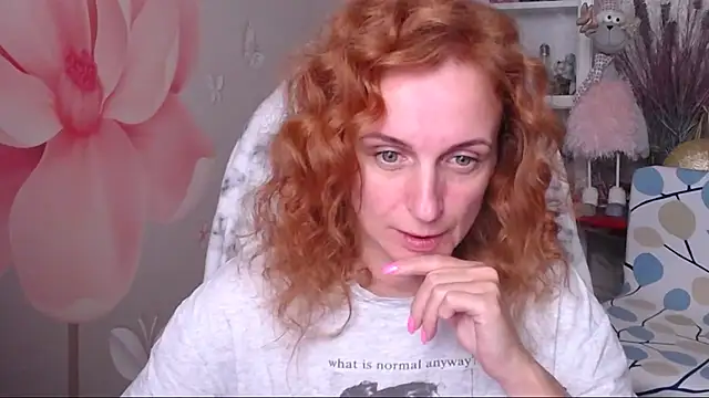 Snapshot of Venus_love1 chatting on 11.11.25 Venus love1 online show from 11.11.25