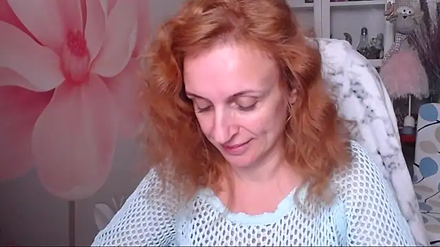 Snapshot of Venus_love1 chatting on 11.14.25 Venus love1 online show from 11.14.25