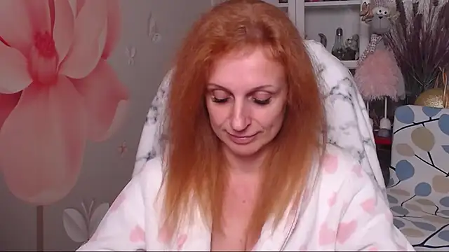 Snapshot of Venus_love1 chatting on 11.26.25 Venus love1 online show from 11.26.25