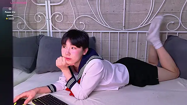 HeejinWang online show from 12.16.25