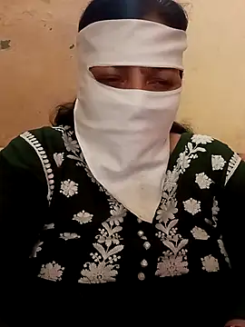 Love-890 online show from 10.30.25