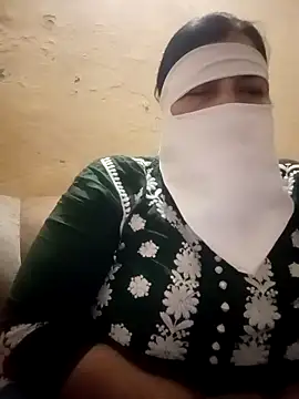 Love-890 online show from 11.03.25