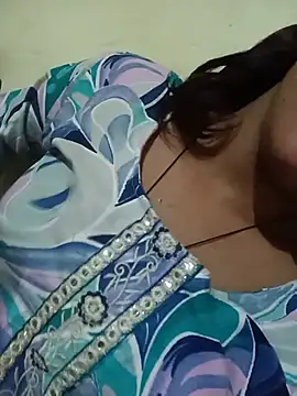 Snapshot of Aaisha-16 chatting on 05.24.26 Aaisha-16 online show from 05.24.26
