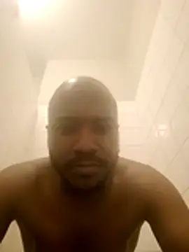 Snapshot of Sacul9 chatting on 12.17.25 Sacul9 online show from 12.17.25