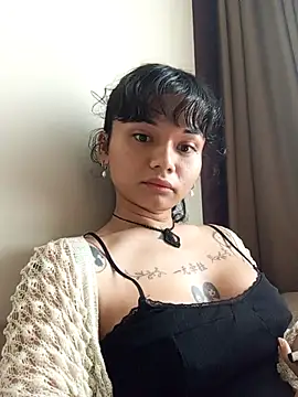 estradiolist online show from 04.17.26