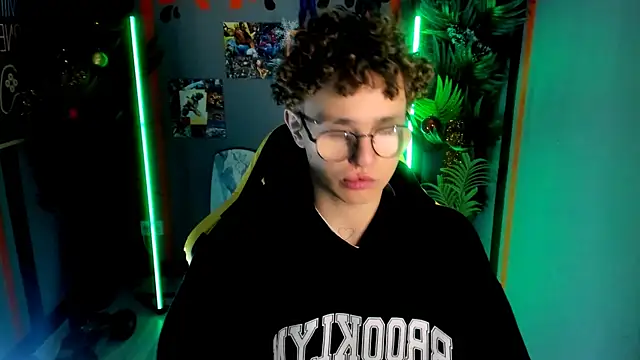 NathanCurl online show from 12.21.25