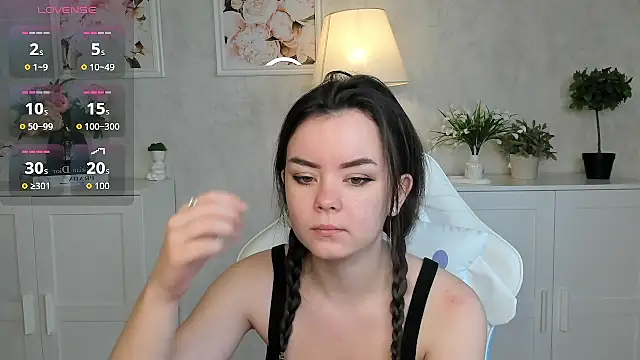 Snapshot of Gentle_Ariel chatting on 09.27.25 Gentle Ariel online show from 09.27.25