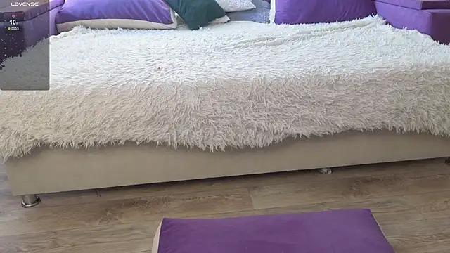 Gentle Ariel online show from 03.26.26