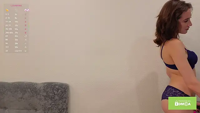 vanessa one  online show from 11.09.25