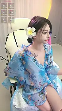 lulu5211 online show from 10.18.25