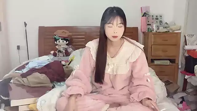 Akong11 online show from 10.24.25