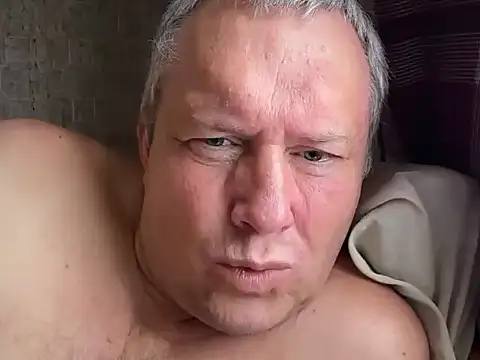 evulis1 online show from 09.17.25