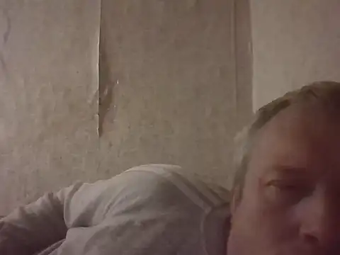 evulis1 online show from 10.09.25