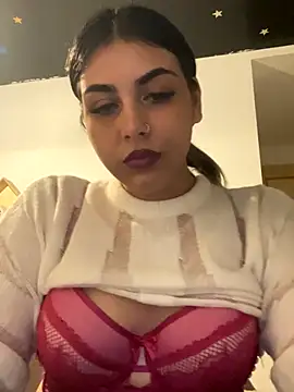 lolaadora online show from 10.16.25