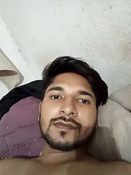Snapshot of abhishekk_desiboy99 chatting on 09.14.25 abhishekk desiboy99 online show from 09.14.25