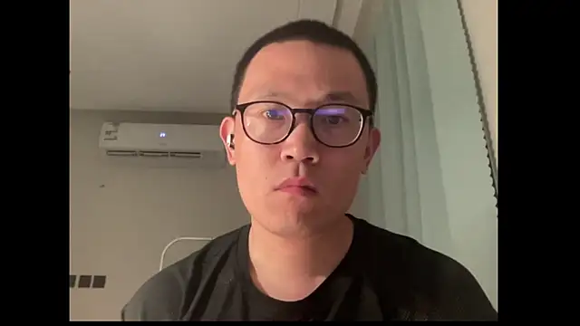 yewuzhi online show from 09.30.25