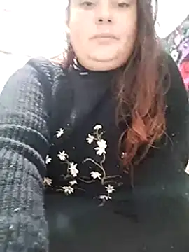 Snapshot of Flacara100 chatting on 11.27.25 Flacara100 online show from 11.27.25