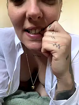 Snapshot of anonyme_hot47 chatting on 11.20.25 anonyme hot47 online show from 11.20.25