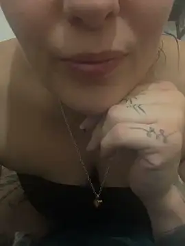 Snapshot of anonyme_hot47 chatting on 04.16.26 anonyme hot47 online show from 04.16.26