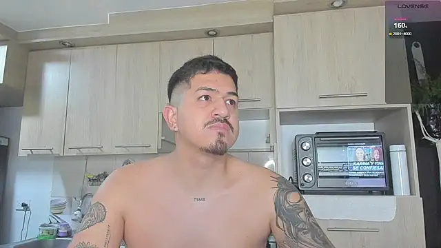 Arnolwilliams online show from 10.31.25