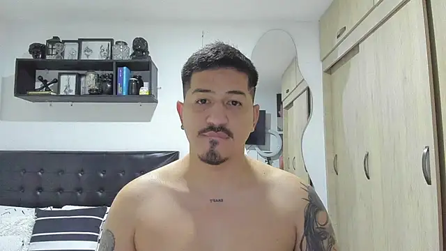 Arnolwilliams online show from 11.03.25