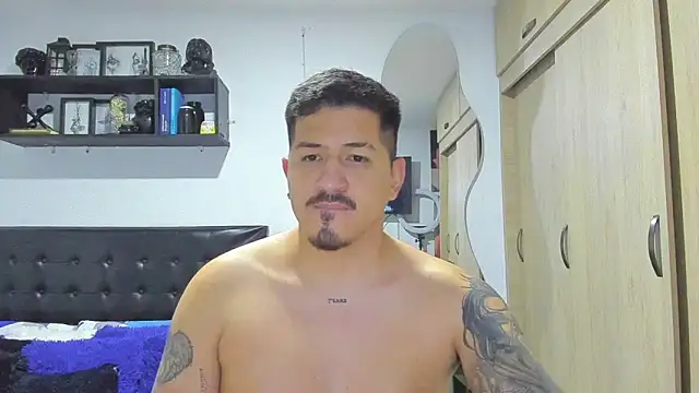 Arnolwilliams online show from 11.16.25