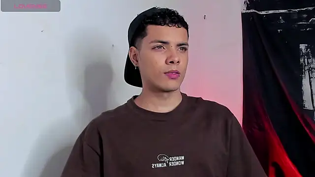 Avaggi online show from 11.01.25