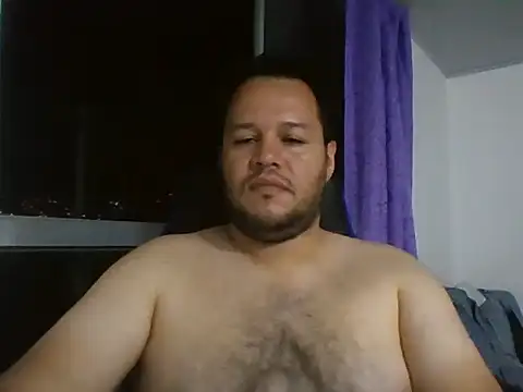 Snapshot of Alpha-Bear chatting on 09.23.25 Alpha-Bear online show from 09.23.25