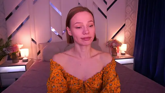 ShyySiren online show from 04.25.26