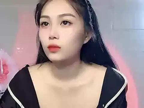 Snapshot of Lyly4757 chatting on 11.07.25 Lyly4757 online show from 11.07.25