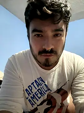 Snapshot of Leon__Dark chatting on 09.28.25 Leon  Dark online show from 09.28.25