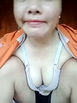 emilyzz online show from 11.02.25