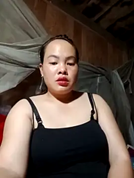 emilyzz online show from 04.11.26