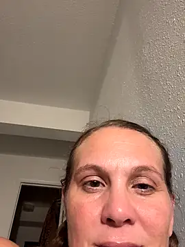 Ariasweetaspie online show from 10.14.25