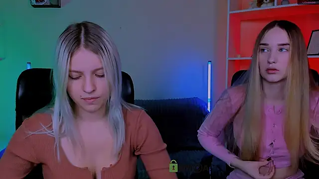 kaela spell  online show from 11.20.25