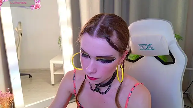 KarenSmitht online show from 10.09.25