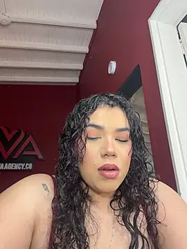 krisstenSantos online show from 02.14.26