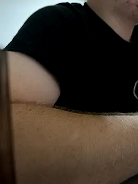 Snapshot of insomnia_llko1998 chatting on 10.08.25 insomnia llko1998 online show from 10.08.25