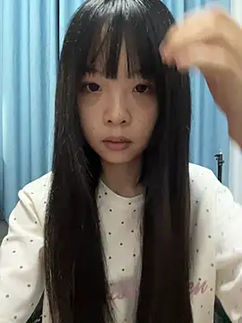 Snapshot of qiqi_x chatting on 07.29.26 qiqi x online show from 07.29.26