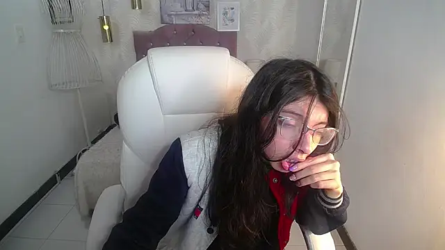 alllyson  online show from 11.14.25